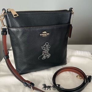 Disney X Coach Minnie Motif Messenger Bag